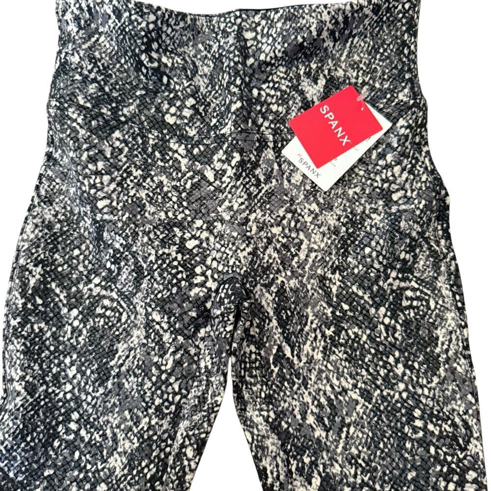 Spanx Faux Leather Grey Snake Shine Legging Athleisure Casual Women Pant Small - Picture 6 of 8